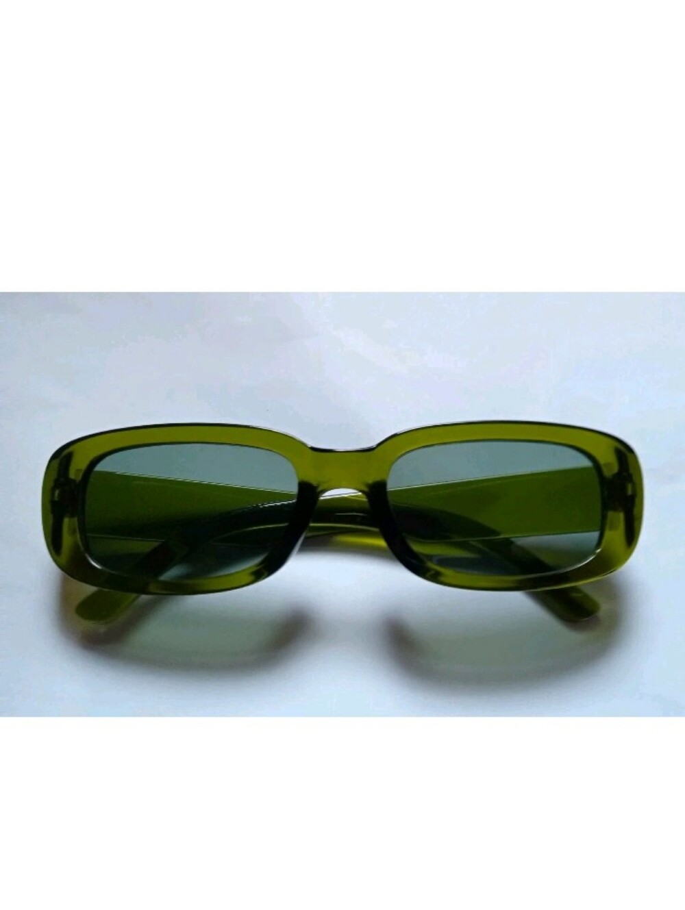 Women's Rectangle Sunglasses Green Plastic Frame Green Tinted Lenses Solid